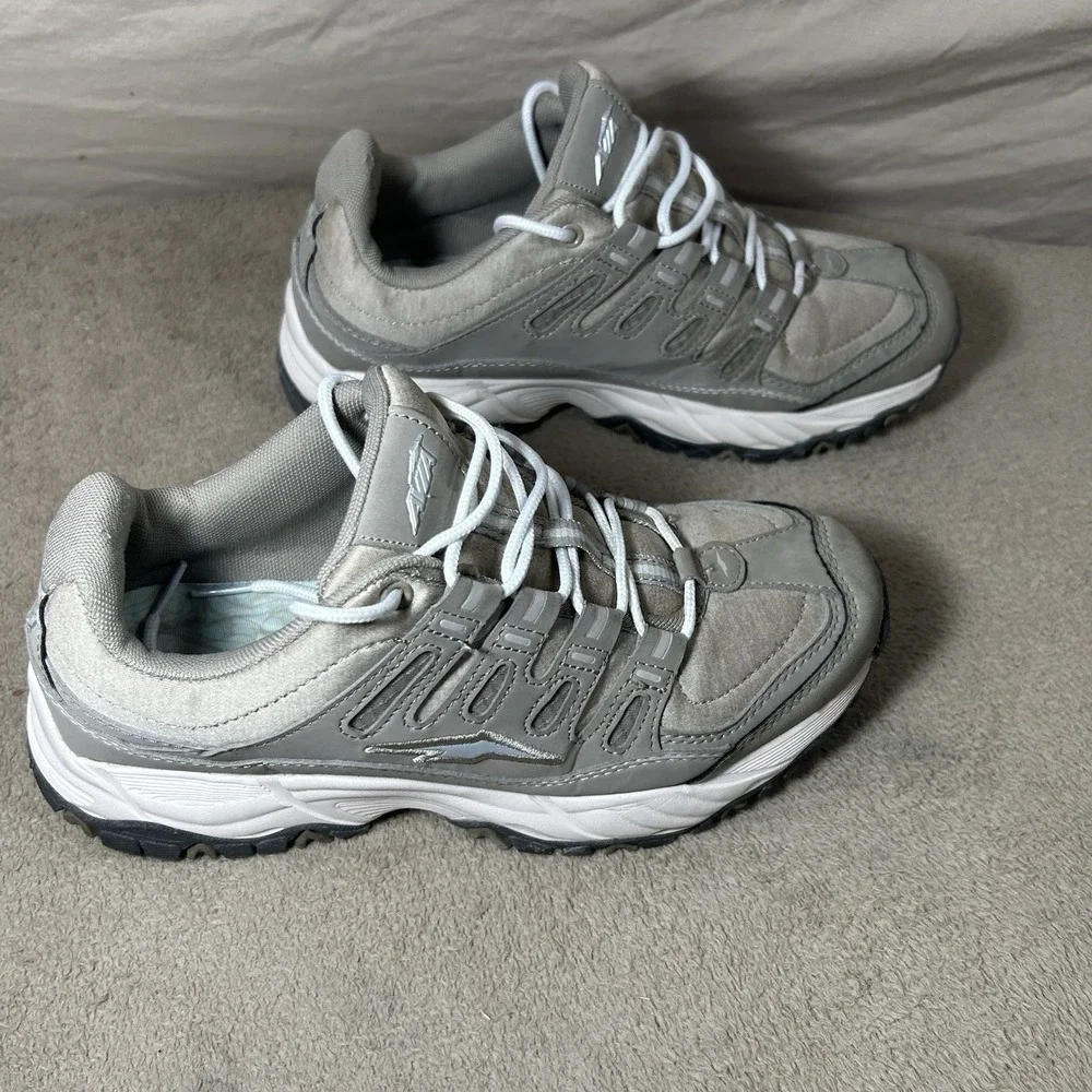Avia Women's Size 8 W Gray Walking Trail Shoes Sneakers Athletic Lace Up‎